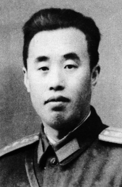 cwg99249_b.jpg