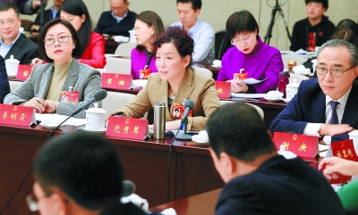 jyu0131_b.jpg