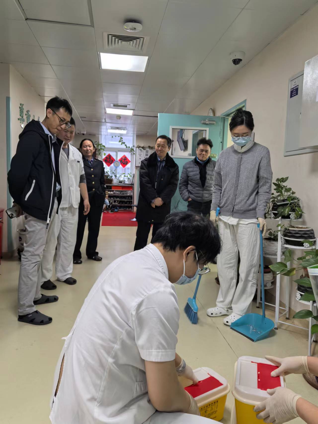 严查兽用氯胺酮使用情况.jpg