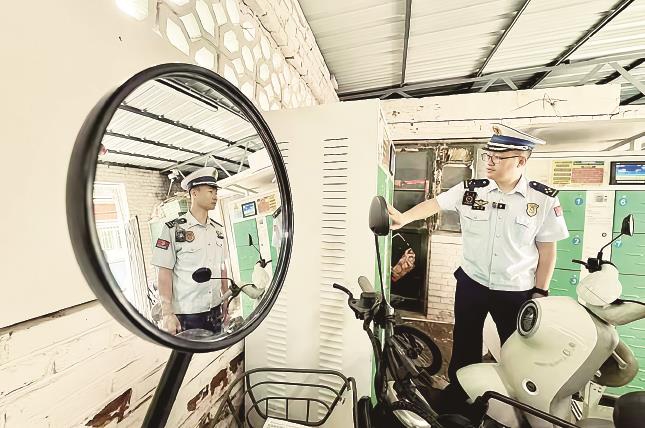 西城消防开展电动自行车专项检查